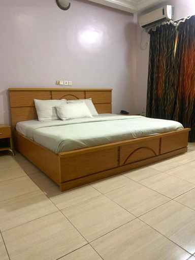 Bedroom 2, Luxritel Hotel, AbujaMun