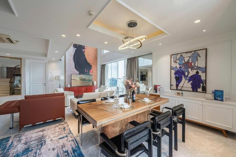 Dining, Charming white Saigon Penthouse, District 2