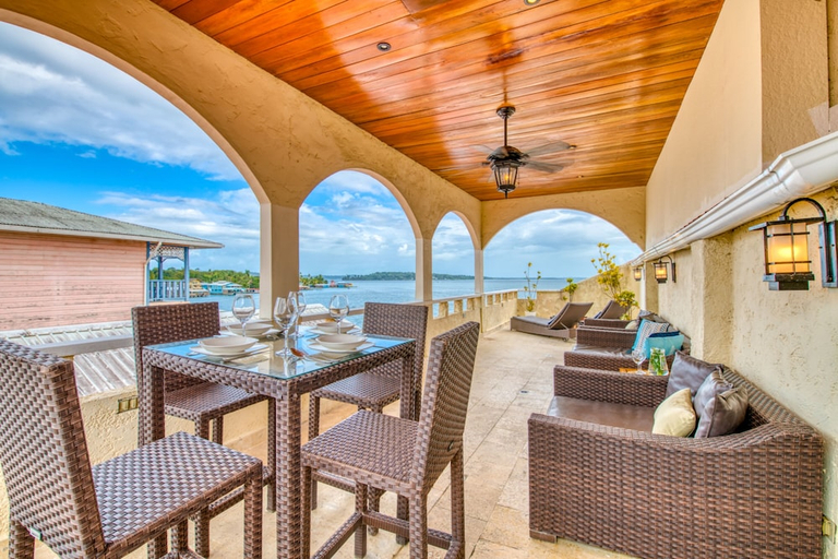 Food & Drinks 5, Tropical Suites Hotel, Bocas del Toro