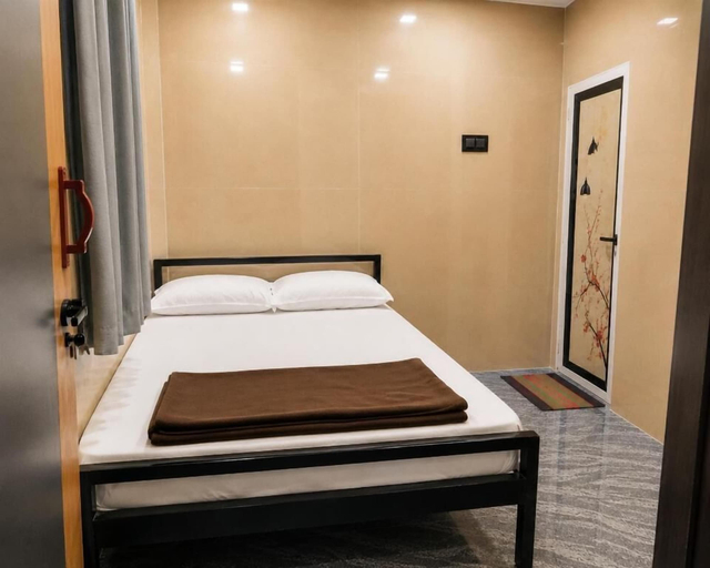 Room 2, Joy Ac Hall & Rooms, Ramanathapuram