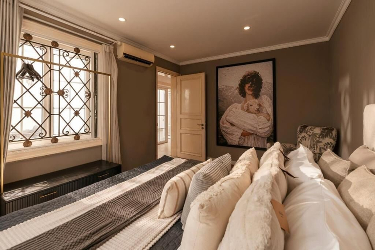 Room 2, Super lovely Villa in Phu My Hung by Ray, District 7