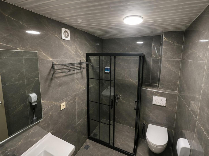 Bathroom 5, Grand Mardin Hotel, Merkez