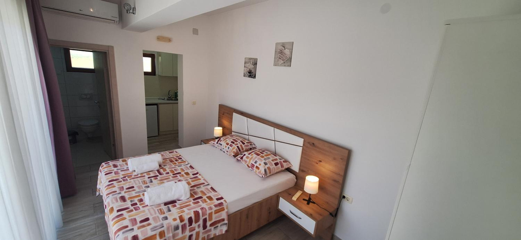 Others 5, Apartments Matkovic Lux