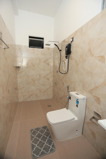 Bathroom 3, Scenic Cottage Sigiriya, Dambulla