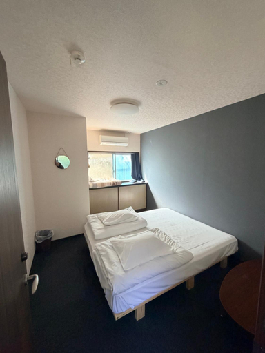 Bedroom 2, 仔鹿 kojika, Nara