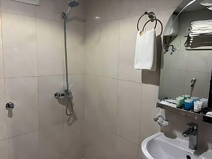 Bathroom 5, Burj Mawaddah Hotel, Al Madinah Al Munawwarah