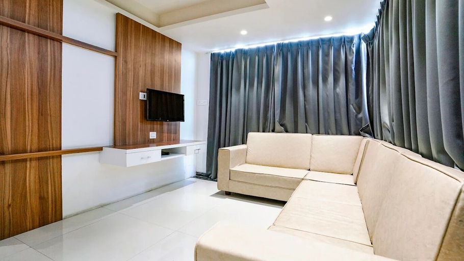 Living area 3, Nashik Inn, Nashik