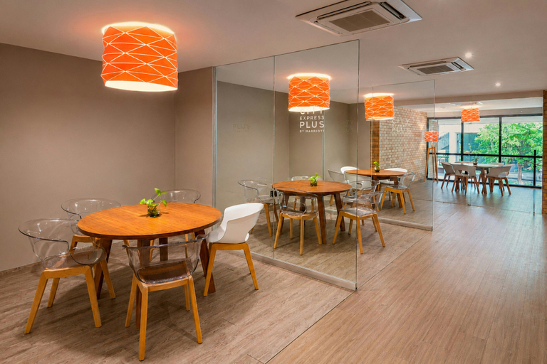 Food & Drinks 5, City Express Plus by Marriott Monterrey Nuevo Sur, Monterrey