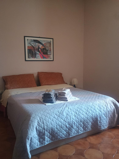 Bedroom 2, La Divina guest house, Florence