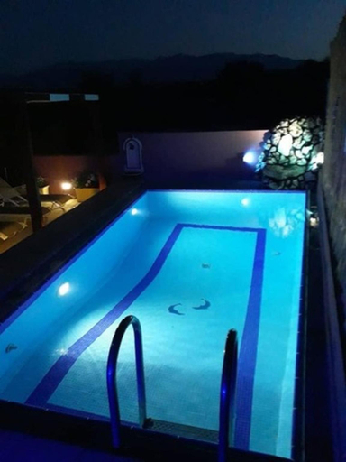 2, Villa Smaro with private pool, Crete