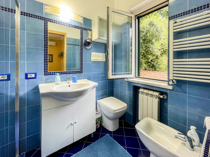 Bathroom, Camera con Ingresso Indipendente, Salerno