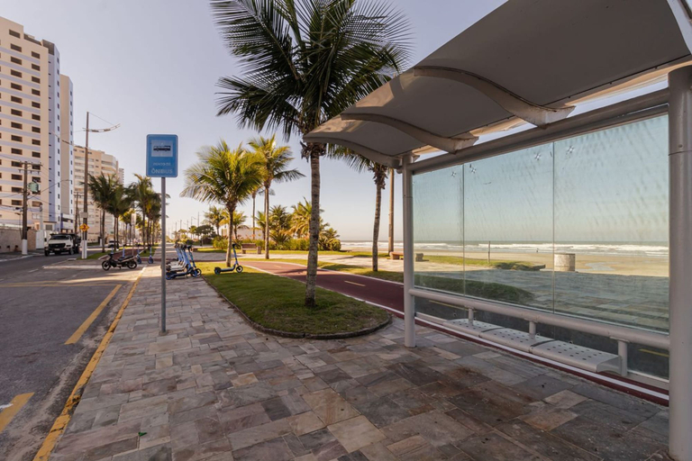 Room 5, Casa Pet Friendly c Churrasqueira 350 m da Praia, Praia Grande