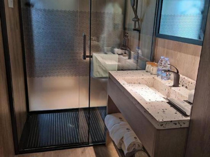 Bathroom 4, Opus Hotel Jiangmen, Jiangmen