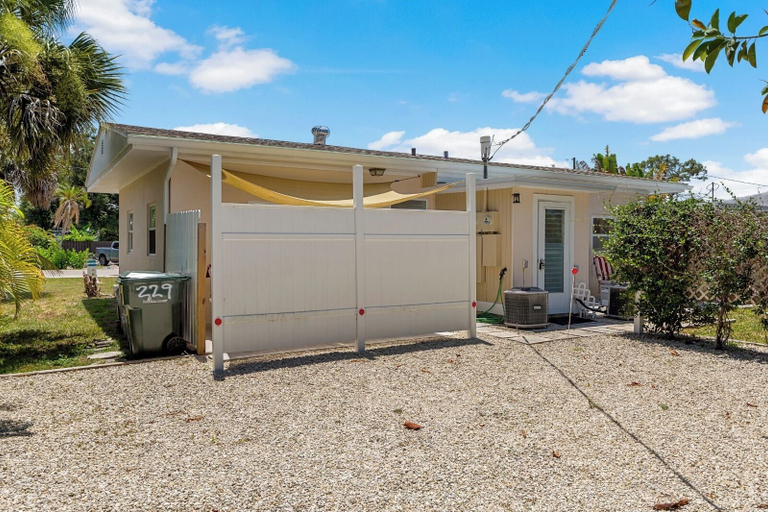 Exterior 3, Shoreline Bungalow, Sarasota