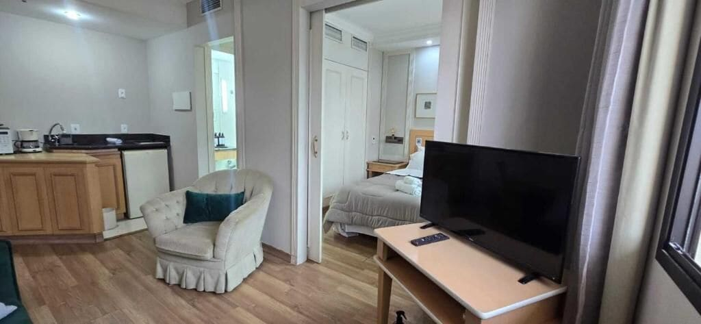 Living area 2, The Universe Executive Flat, São Paulo