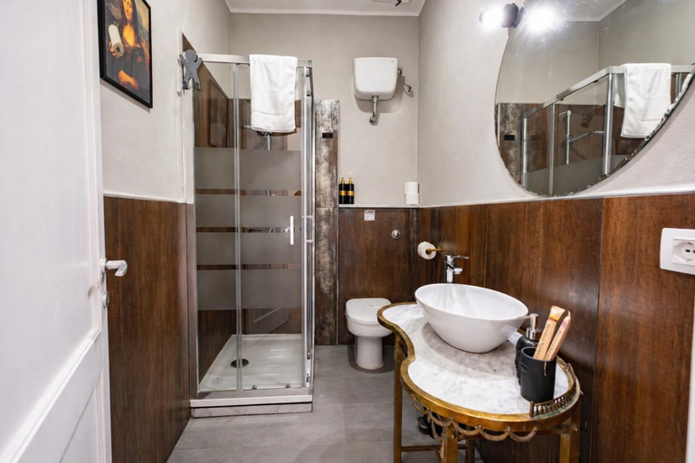 Bathroom 2, Sa Costixedda Rooms, Cagliari