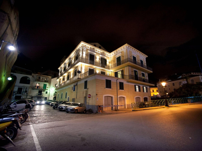 Others 4, Appartamento a Vietri sul Mare ID 3056, Salerno