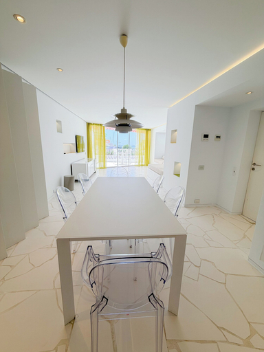 Others 3, Las Boas Palace, Baleares