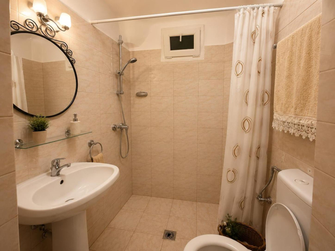 Bathroom 3, Belli Siciliani Bed&Breakfast, Municipiul Bucuresti