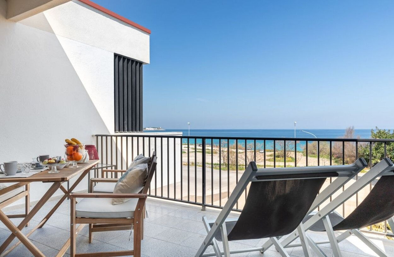 Room 3, Mondello Bay - Roosevelt Apartments, Palermo