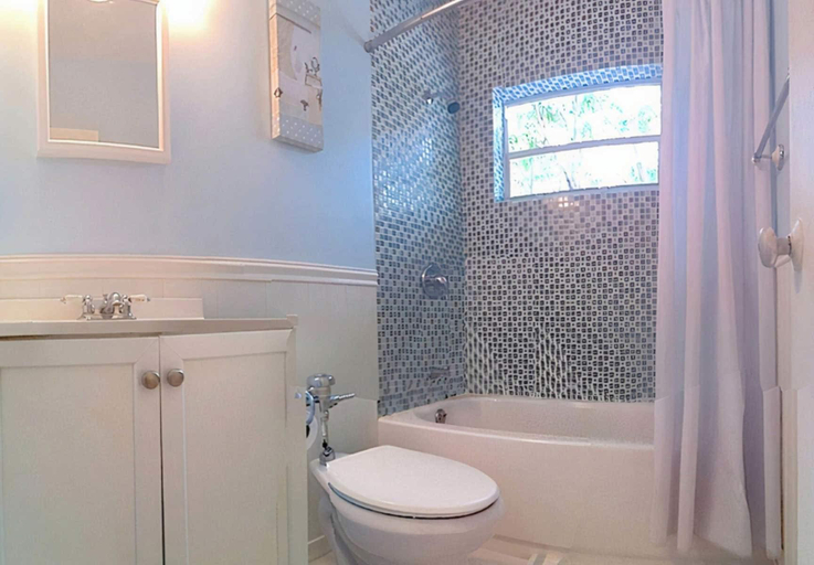 Bathroom 3, Bikini Lodge, Miami-Dade