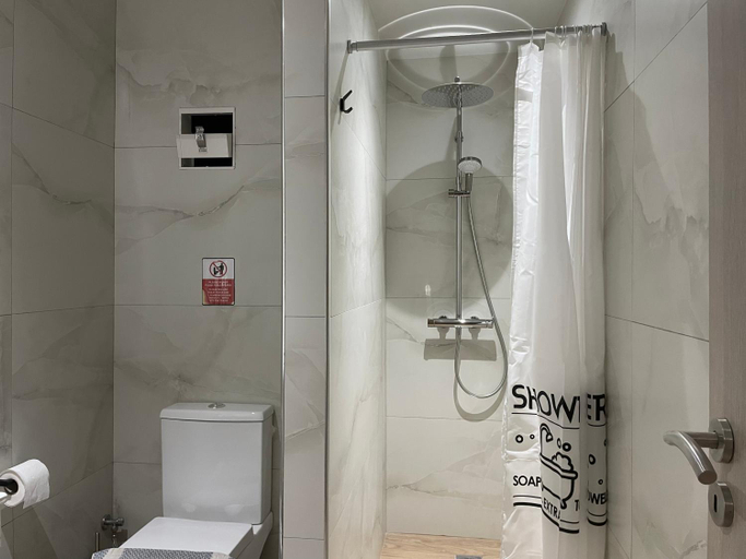 Bathroom 5, SAN REMO HOSTEL, Attica