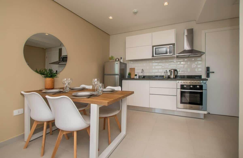 Private kitchen 4, Corporate Stays First Living - 502, Asunción