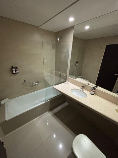 Bathroom, Amerian Rosario, Rosario