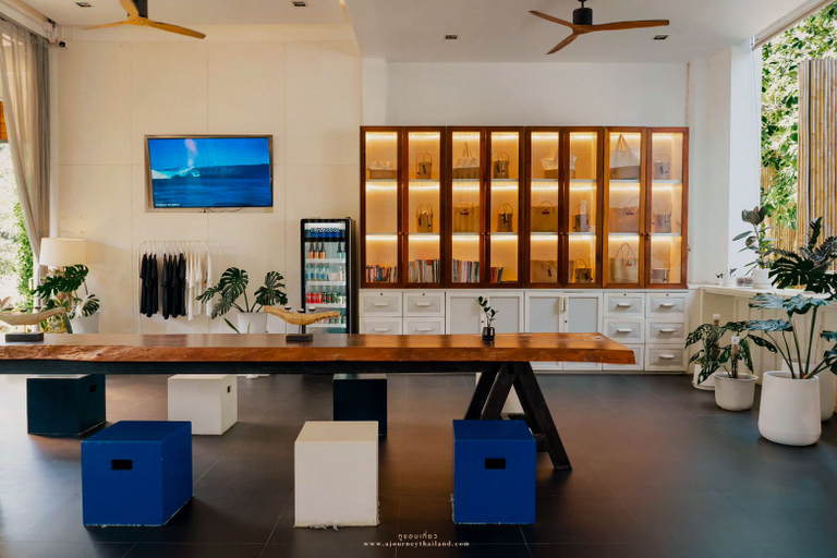 Public Area 2, Sichon Cabana Beach Resort, Sichon