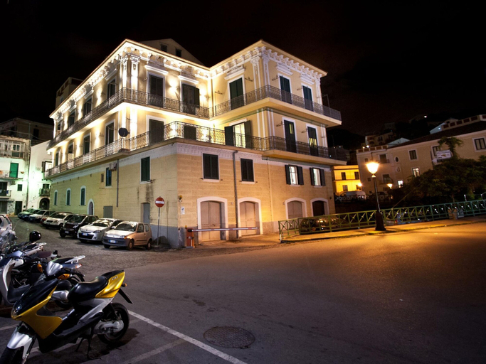 Others 5, Appartamento a Vietri sul Mare ID 3056, Salerno