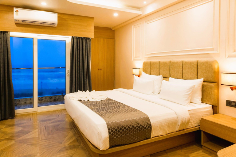 Room 2, SKS BEACH HOTEL & SPA, Puri