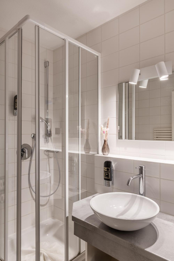 Bathroom 4, Panoramahotel Kuhbergalp, Oberallgäu