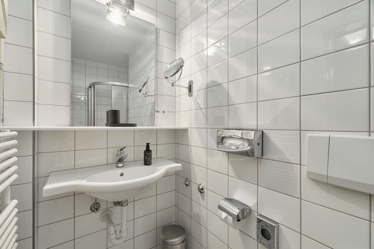 Bathroom 3, Riverside Hotel Merian - opening 2026, Basel