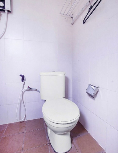 Bathroom, Hotel O Night Queen salak Tinggi, Sepang