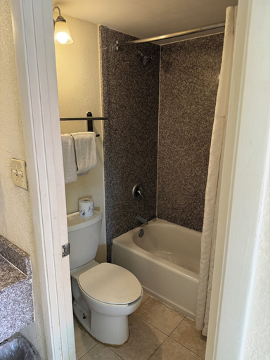 Bathroom 4, Economy Inn Jax-OP, Duval