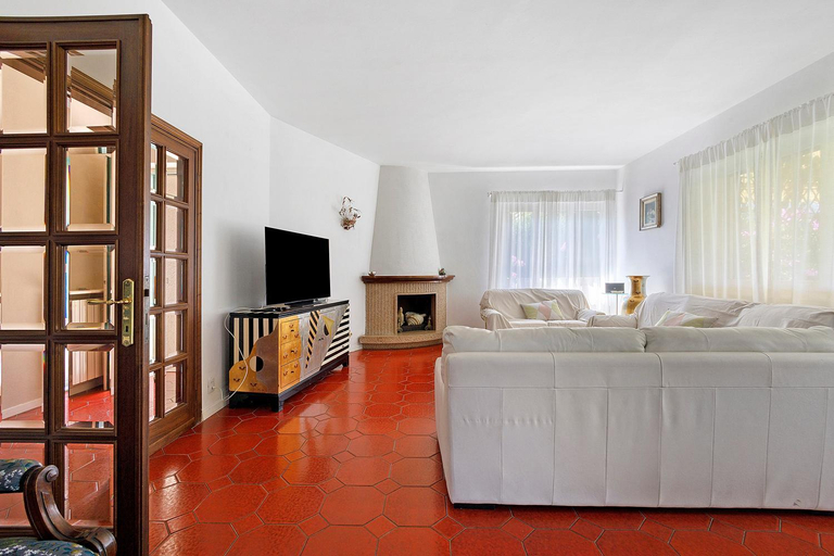 Others 4, Red Villa In Forte Dei Marmi, Lucca