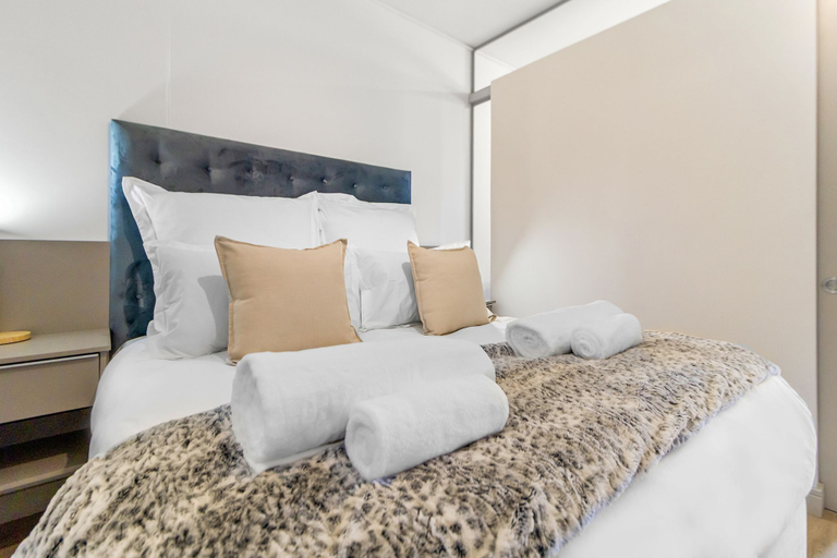 Interior 3, One Rosebank 262, City of Johannesburg
