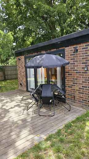 Terrace/patio 2, Quiet & Cosy Garden House Next to Beverley Park, London
