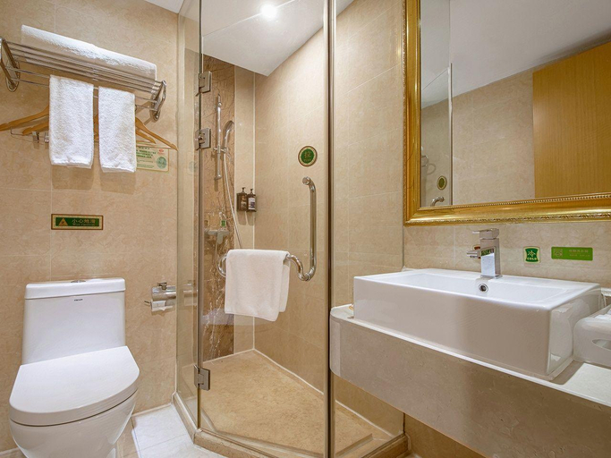 Bathroom 3, Vienna International Hotel Shenzhen Shiyan Bus Station, Shenzhen