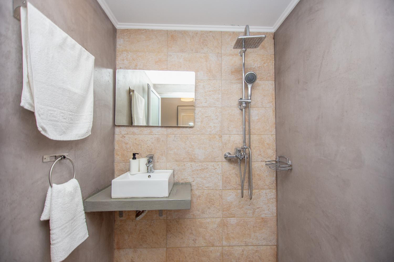 Bathroom 3, Ilion Luxury Studios & Apartments, Central Macedonia
