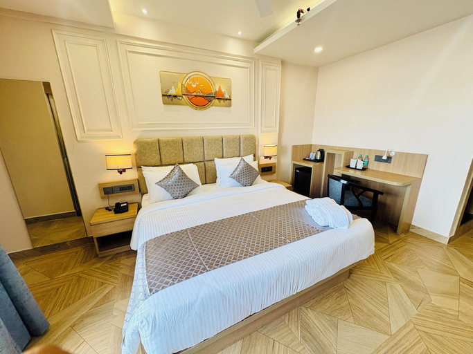 Room 3, SKS BEACH HOTEL & SPA, Puri