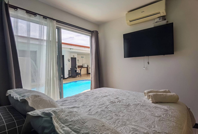 Room amenity, Acogedora Casa de Playa, Condominio Malaga Bejuco, Parrita
