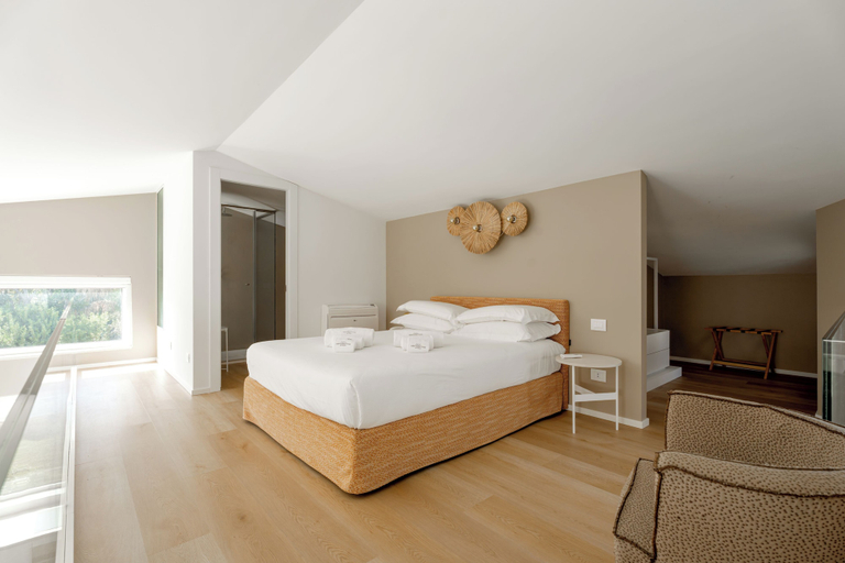 Bedroom 2, Montegrottone Nature Retreat, Bari