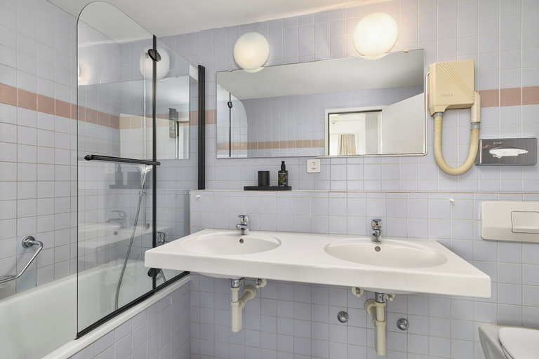 Bathroom 3, Riverside Hotel Merian - opening 2026, Basel