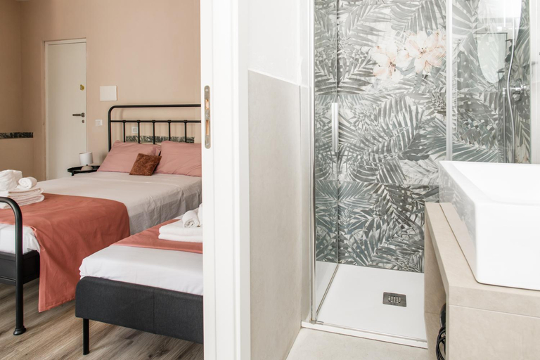 Bedroom 2, Flower rooms, Napoli