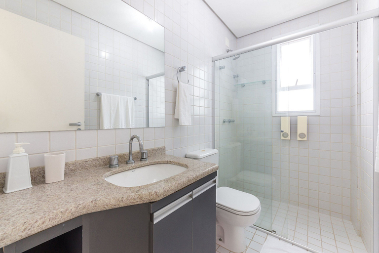 Others 2, Apt With Pool 250m From Jurere Beach Aya201, Florianopolis