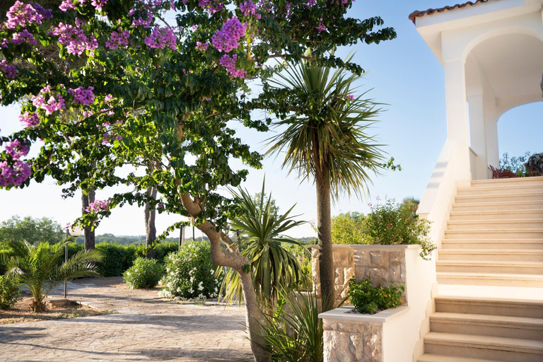 Others 2, Villa Cinque Pini, Bari
