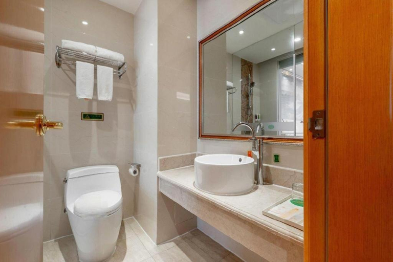 Bathroom 3, Vienna Hotel Changsha Yanghu Hanpu, Changsha