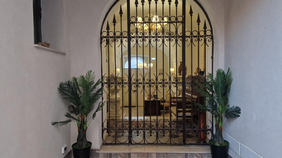 Others 5, Ancients Courts of Catania, Catania