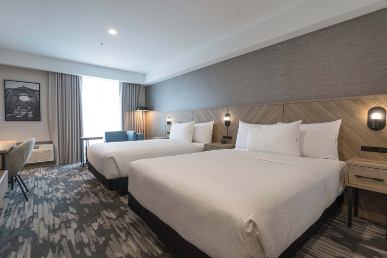 Bedroom 3, Sandman Signature Winnipeg Airport Hotel & Suites, Division No. 11